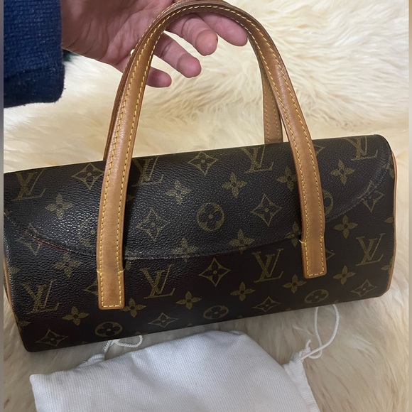Louis Vuitton Handbags - Authentic Louis Vuitton Sonatine hand flap bag